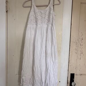 Studio West White Lace Detail Top